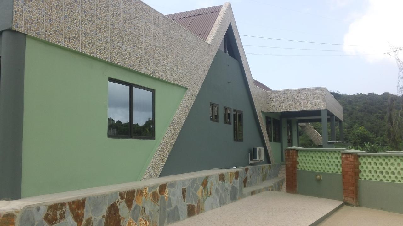Mama Lee'S Lodge Yamoransa Dış mekan fotoğraf